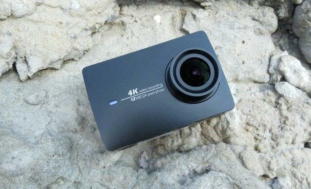 Экшн-камера Yi 4K Action Camera