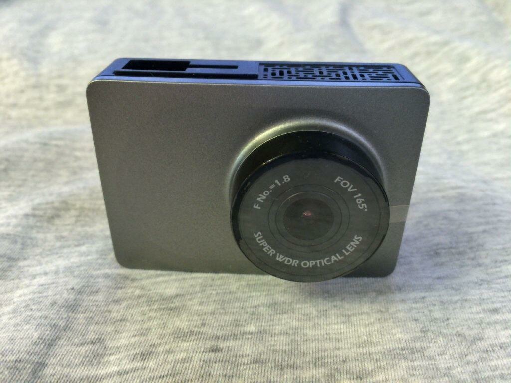 Xiaomi Yi smart dash camera grey